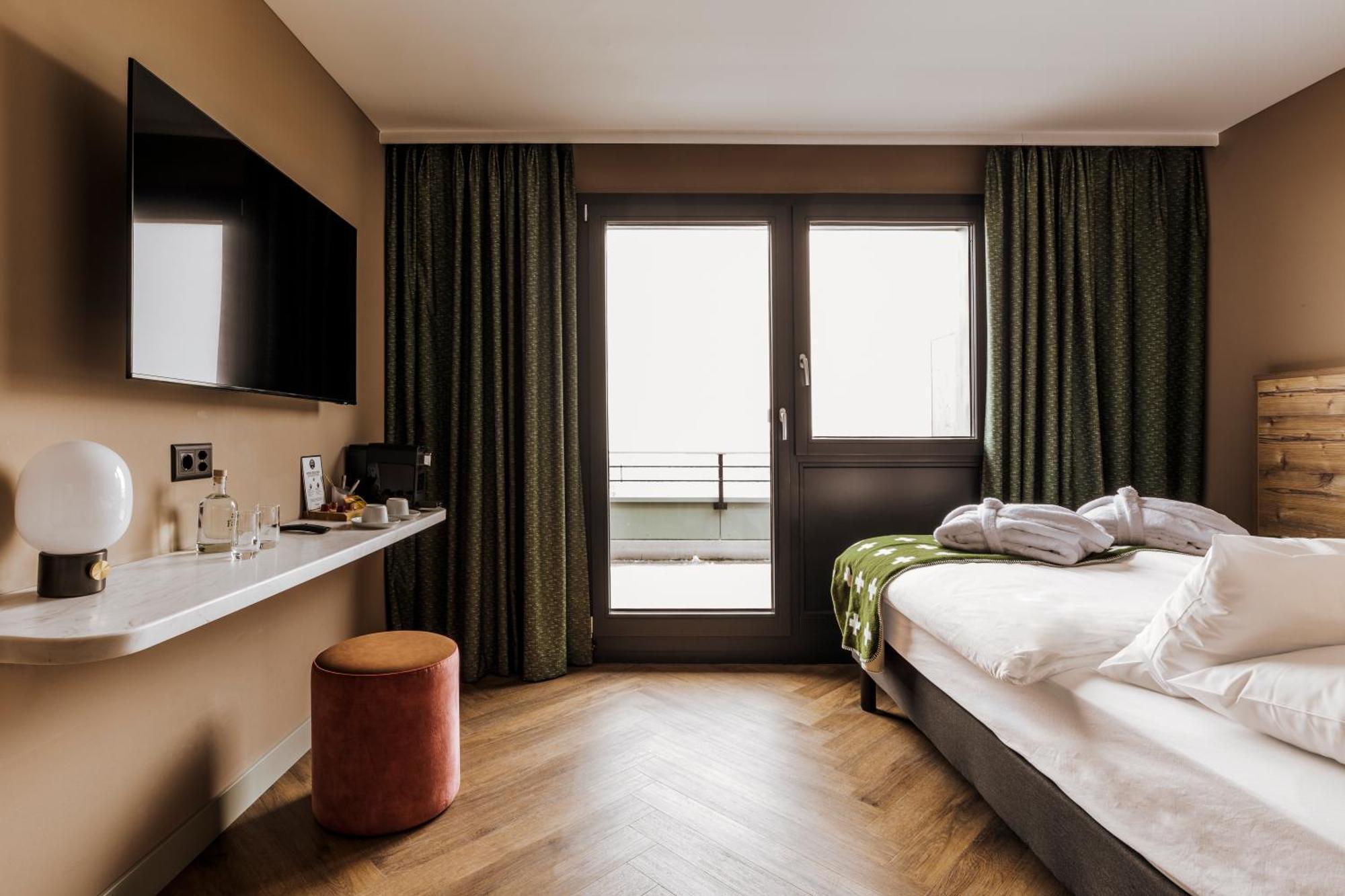 Hotel Valaisia Crans Montana, A Faern Collection Resort Exterior photo